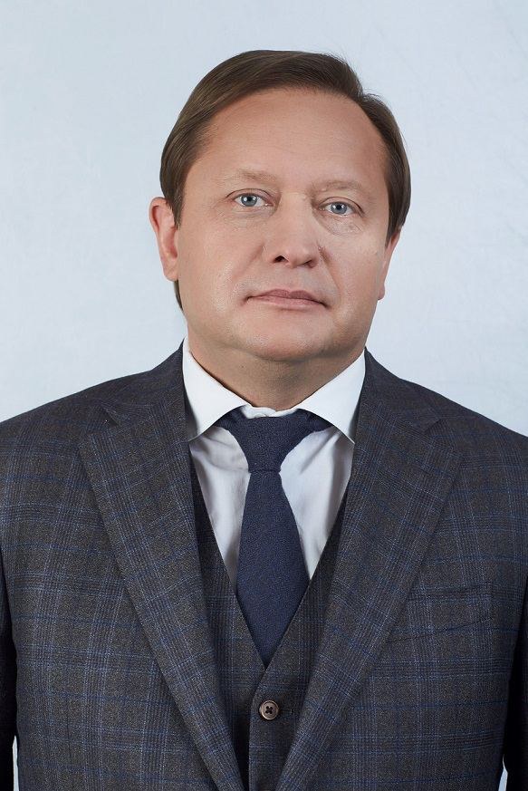 Олег Белай, официальный портрет